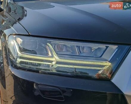 Черный Ауди Ку 7, объемом двигателя 3 л и пробегом 161 тыс. км за 32990 $, фото 4 на Automoto.ua