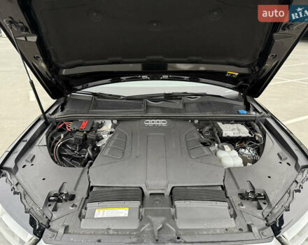 Черный Ауди Ку 7, объемом двигателя 3 л и пробегом 199 тыс. км за 28800 $, фото 56 на Automoto.ua