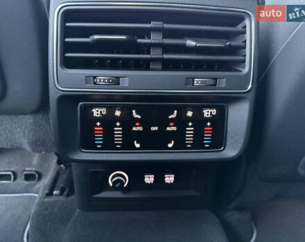 Чорний Ауді Ку 7, об'ємом двигуна 3 л та пробігом 119 тис. км за 42900 $, фото 13 на Automoto.ua