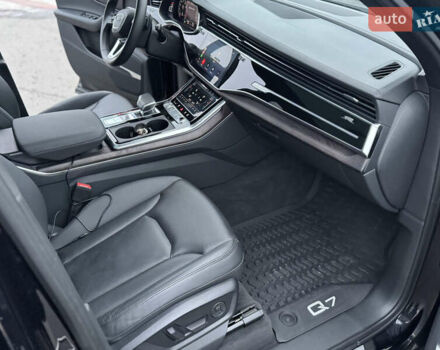 Чорний Ауді Ку 7, об'ємом двигуна 3 л та пробігом 101 тис. км за 47000 $, фото 30 на Automoto.ua