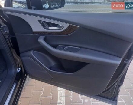 Черный Ауди Ку 7, объемом двигателя 2 л и пробегом 86 тыс. км за 29500 $, фото 8 на Automoto.ua