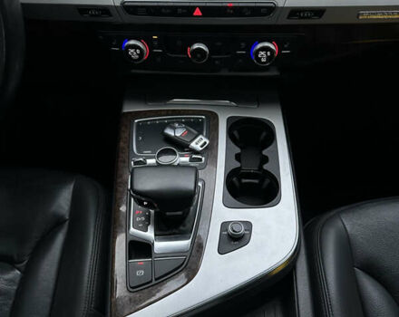 Черный Ауди Ку 7, объемом двигателя 1.98 л и пробегом 211 тыс. км за 24900 $, фото 22 на Automoto.ua