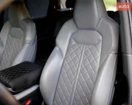 Черный Ауди Ку 7, объемом двигателя 3 л и пробегом 149 тыс. км за 68000 $, фото 44 на Automoto.ua