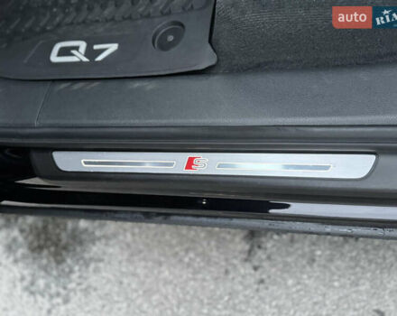 Чорний Ауді Ку 7, об'ємом двигуна 3 л та пробігом 101 тис. км за 47000 $, фото 38 на Automoto.ua
