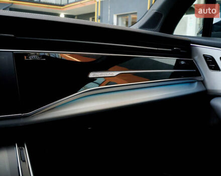 Черный Ауди Ку 7, объемом двигателя 3 л и пробегом 149 тыс. км за 68000 $, фото 57 на Automoto.ua