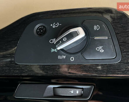 Ауді Ку 7 2019 у Львові на Automoto.ua Чорний Ауді Ку 7, об'ємом двигуна 0 л та пробігом 176 тис. км за 28800 $, фото 19 на Automoto.ua