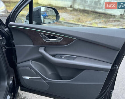 Чорний Ауді Ку 7, об'ємом двигуна 3 л та пробігом 101 тис. км за 47000 $, фото 29 на Automoto.ua