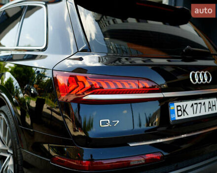 Черный Ауди Ку 7, объемом двигателя 3 л и пробегом 149 тыс. км за 68000 $, фото 22 на Automoto.ua