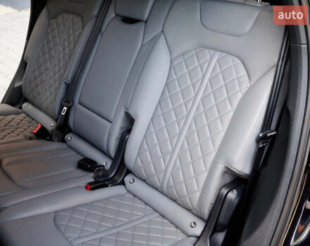 Черный Ауди Ку 7, объемом двигателя 3 л и пробегом 149 тыс. км за 68000 $, фото 58 на Automoto.ua