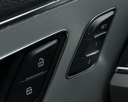 Черный Ауди Ку 7, объемом двигателя 1.98 л и пробегом 211 тыс. км за 24900 $, фото 28 на Automoto.ua