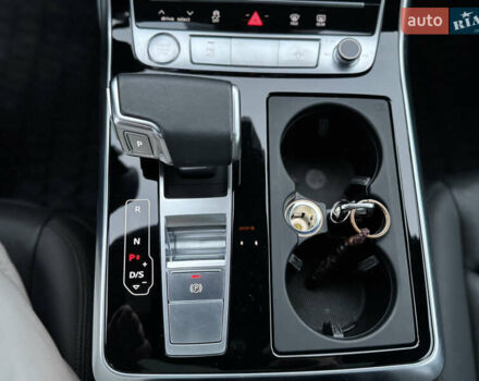 Чорний Ауді Ку 7, об'ємом двигуна 3 л та пробігом 101 тис. км за 47000 $, фото 19 на Automoto.ua