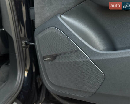 Чорний Ауді Ку 7, об'ємом двигуна 3 л та пробігом 202 тис. км за 53900 $, фото 38 на Automoto.ua