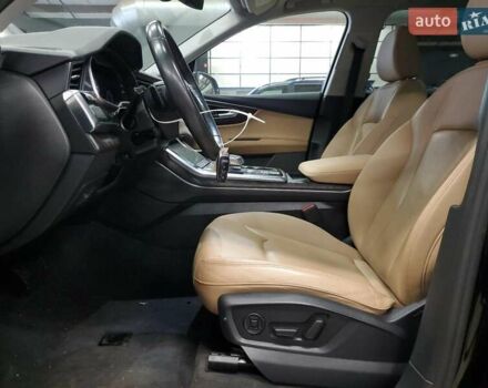 Черный Ауди Ку 7, объемом двигателя 3 л и пробегом 100 тыс. км за 12000 $, фото 6 на Automoto.ua