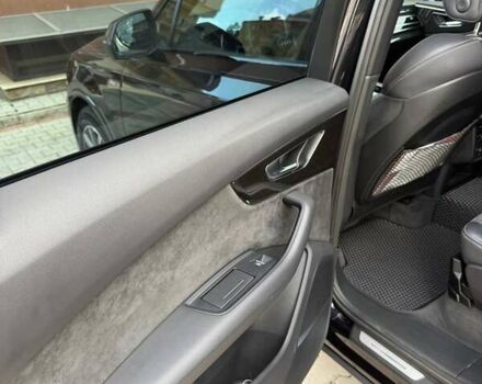 Черный Ауди Ку 7, объемом двигателя 2.97 л и пробегом 82 тыс. км за 56000 $, фото 21 на Automoto.ua