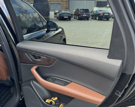 Чорний Ауді Ку 7, об'ємом двигуна 2 л та пробігом 145 тис. км за 39500 $, фото 21 на Automoto.ua