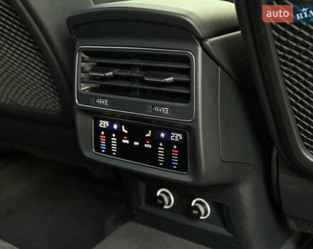 Чорний Ауді Ку 7, об'ємом двигуна 3 л та пробігом 202 тис. км за 53900 $, фото 43 на Automoto.ua