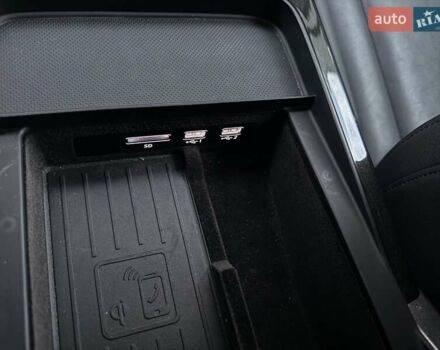 Чорний Ауді Ку 7, об'ємом двигуна 3 л та пробігом 113 тис. км за 40500 $, фото 61 на Automoto.ua