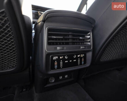 Черный Ауди Ку 7, объемом двигателя 3 л и пробегом 159 тыс. км за 68900 $, фото 38 на Automoto.ua