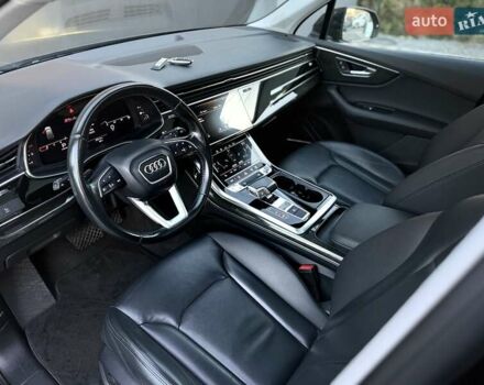 Черный Ауди Ку 7, объемом двигателя 3 л и пробегом 114 тыс. км за 39900 $, фото 32 на Automoto.ua