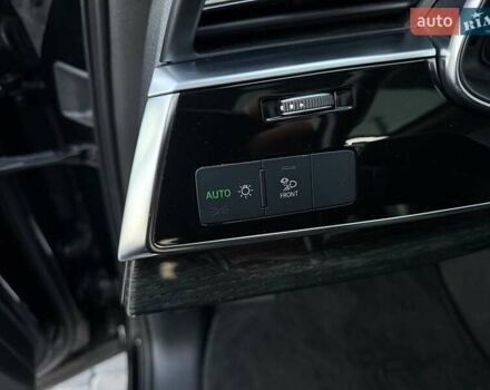 Чорний Ауді Ку 7, об'ємом двигуна 3 л та пробігом 113 тис. км за 40500 $, фото 40 на Automoto.ua