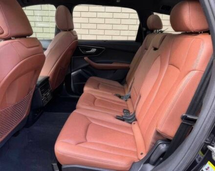 Ауди Ку 7 2021 в Черкассах на Automoto.ua Черный Ауди Ку 7, объемом двигателя 3 л и пробегом 27 тыс. км за 44400 $, фото 13 на Automoto.ua