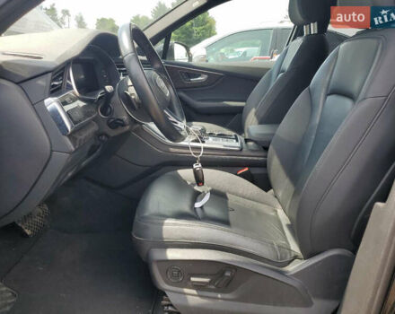 Чорний Ауді Ку 7, об'ємом двигуна 2 л та пробігом 87 тис. км за 21050 $, фото 5 на Automoto.ua