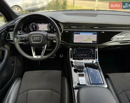 Черный Ауди Ку 7, объемом двигателя 2.97 л и пробегом 89 тыс. км за 68000 $, фото 51 на Automoto.ua