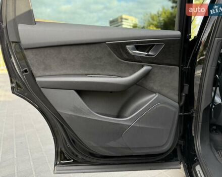 Черный Ауди Ку 7, объемом двигателя 2.97 л и пробегом 89 тыс. км за 68000 $, фото 44 на Automoto.ua