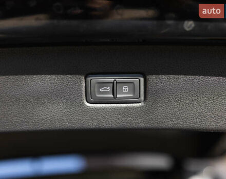 Чорний Ауді Ку 7, об'ємом двигуна 3 л та пробігом 55 тис. км за 57999 $, фото 37 на Automoto.ua