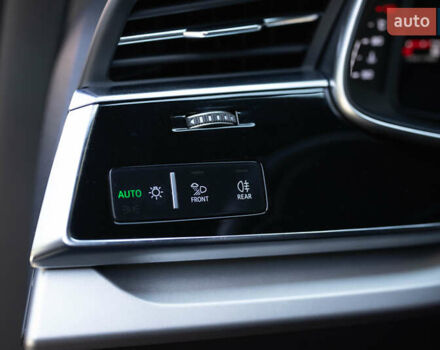 Чорний Ауді Ку 7, об'ємом двигуна 3 л та пробігом 55 тис. км за 57999 $, фото 39 на Automoto.ua