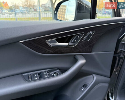 Чорний Ауді Ку 7, об'ємом двигуна 3 л та пробігом 45 тис. км за 57100 $, фото 17 на Automoto.ua