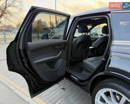 Чорний Ауді Ку 7, об'ємом двигуна 3 л та пробігом 45 тис. км за 57100 $, фото 20 на Automoto.ua