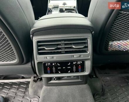 Черный Ауди Ку 7, объемом двигателя 2.97 л и пробегом 28 тыс. км за 113139 $, фото 31 на Automoto.ua