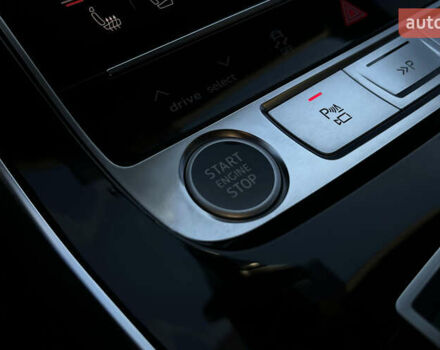 Черный Ауди Ку 7, объемом двигателя 2.97 л и пробегом 88 тыс. км за 96000 $, фото 22 на Automoto.ua