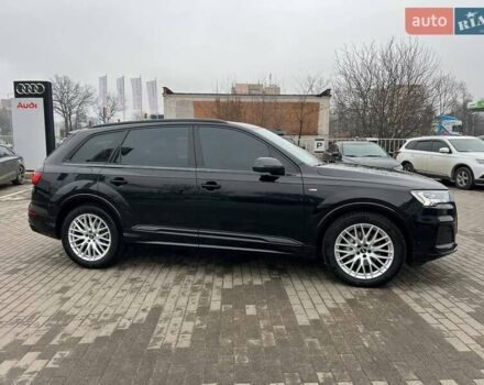 Черный Ауди Ку 7, объемом двигателя 2.97 л и пробегом 28 тыс. км за 113139 $, фото 5 на Automoto.ua