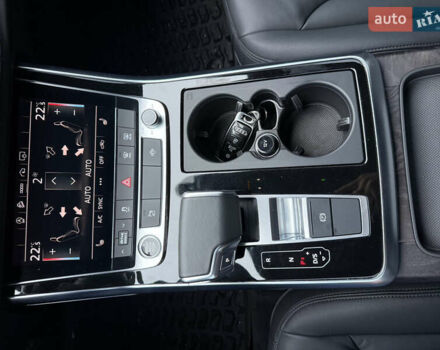 Черный Ауди Ку 7, объемом двигателя 1.98 л и пробегом 28 тыс. км за 47900 $, фото 26 на Automoto.ua