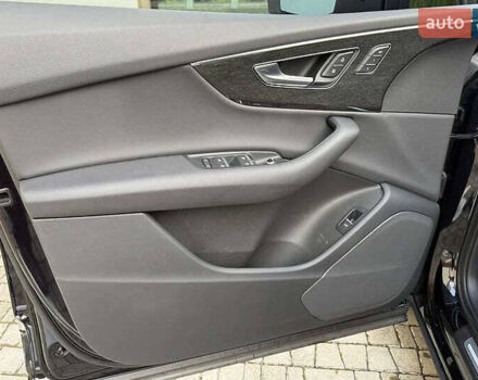 Ауді Ку 7 2023 у Борисполе на Automoto.ua Чорний Ауді Ку 7, об'ємом двигуна 3 л та пробігом 33 тис. км за 39500 $, фото 30 на Automoto.ua