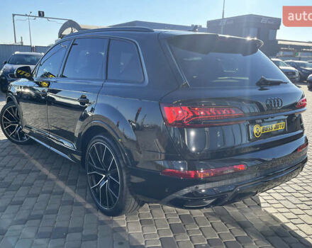 Черный Ауди Ку 7, объемом двигателя 2.97 л и пробегом 88 тыс. км за 96000 $, фото 4 на Automoto.ua