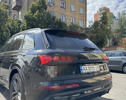 Чорний Ауді Ку 7, об'ємом двигуна 2.97 л та пробігом 21 тис. км за 110000 $, фото 4 на Automoto.ua