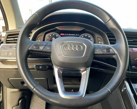 Чорний Ауді Ку 7, об'ємом двигуна 2 л та пробігом 28 тис. км за 20900 $, фото 6 на Automoto.ua