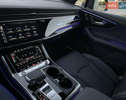 Черный Ауди Ку 7, объемом двигателя 3 л и пробегом 5 тыс. км за 87500 $, фото 58 на Automoto.ua