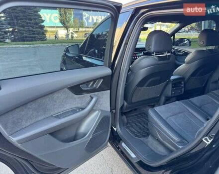 Черный Ауди Ку 7, объемом двигателя 3 л и пробегом 4 тыс. км за 93999 $, фото 71 на Automoto.ua