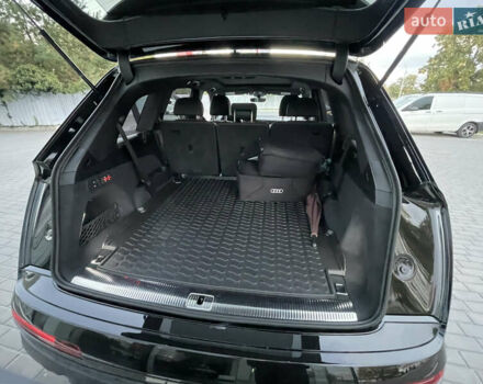 Черный Ауди Ку 7, объемом двигателя 3 л и пробегом 5 тыс. км за 87500 $, фото 29 на Automoto.ua