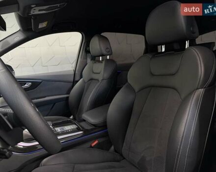 Чорний Ауді Ку 7, об'ємом двигуна 2.97 л та пробігом 8 тис. км за 96900 $, фото 43 на Automoto.ua