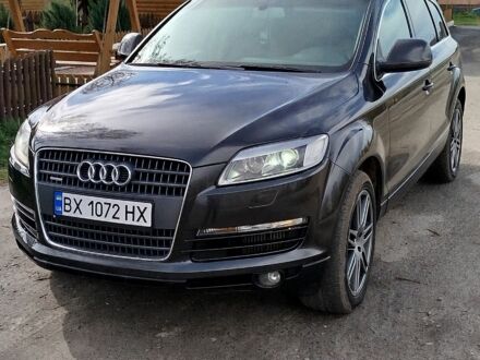 Черный Ауди Ку 7, объемом двигателя 3 л и пробегом 340 тыс. км за 10000 $, фото 1 на Automoto.ua