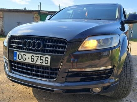 Черный Ауди Ку 7, объемом двигателя 3 л и пробегом 245 тыс. км за 5500 $, фото 1 на Automoto.ua