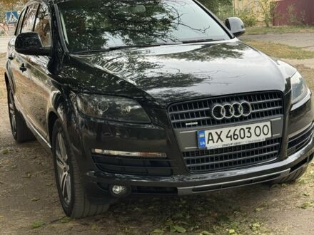 Черный Ауди Ку 7, объемом двигателя 4.2 л и пробегом 176 тыс. км за 10000 $, фото 1 на Automoto.ua