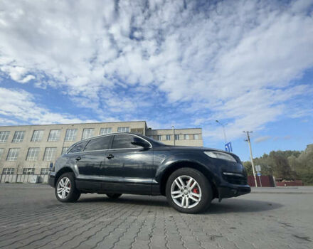 Черный Ауди Ку 7, объемом двигателя 3 л и пробегом 330 тыс. км за 12000 $, фото 1 на Automoto.ua