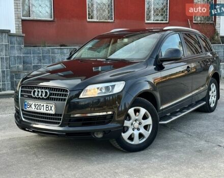 Черный Ауди Ку 7, объемом двигателя 2.97 л и пробегом 235 тыс. км за 11950 $, фото 1 на Automoto.ua