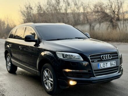 Чорний Ауді Ку 7, об'ємом двигуна 0 л та пробігом 450 тис. км за 4500 $, фото 1 на Automoto.ua